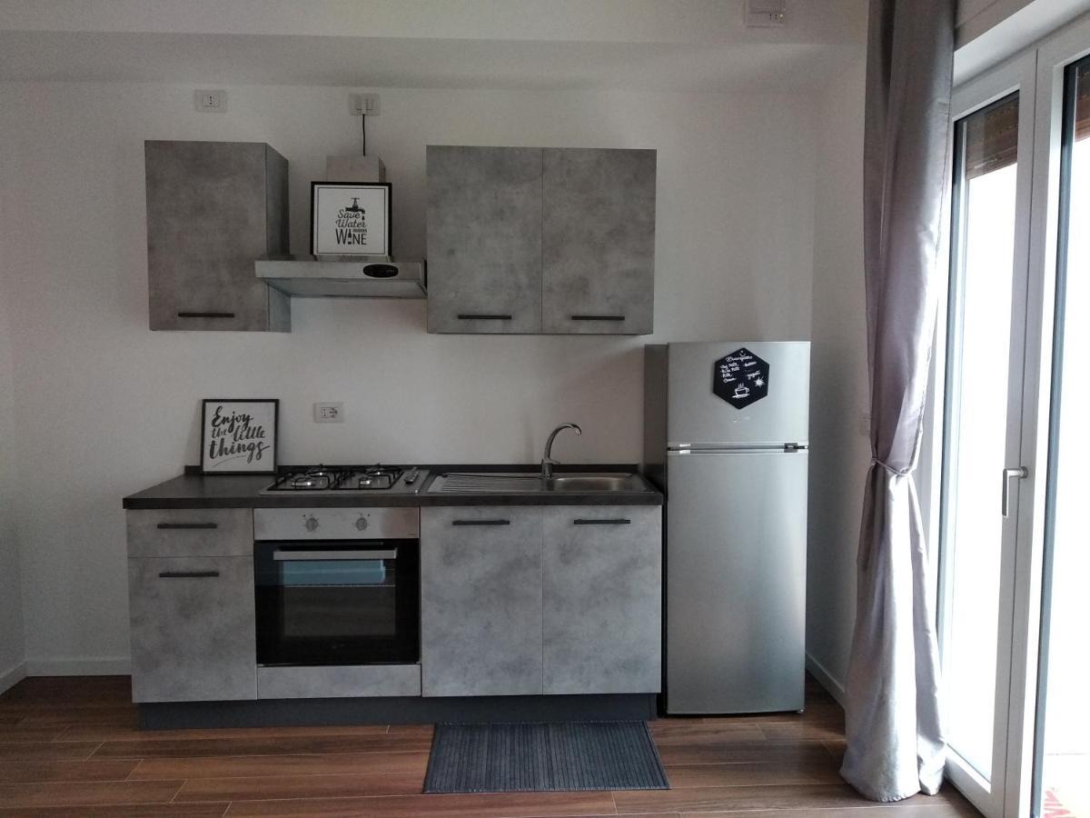 Sevi modern Stay Bari Exterior foto