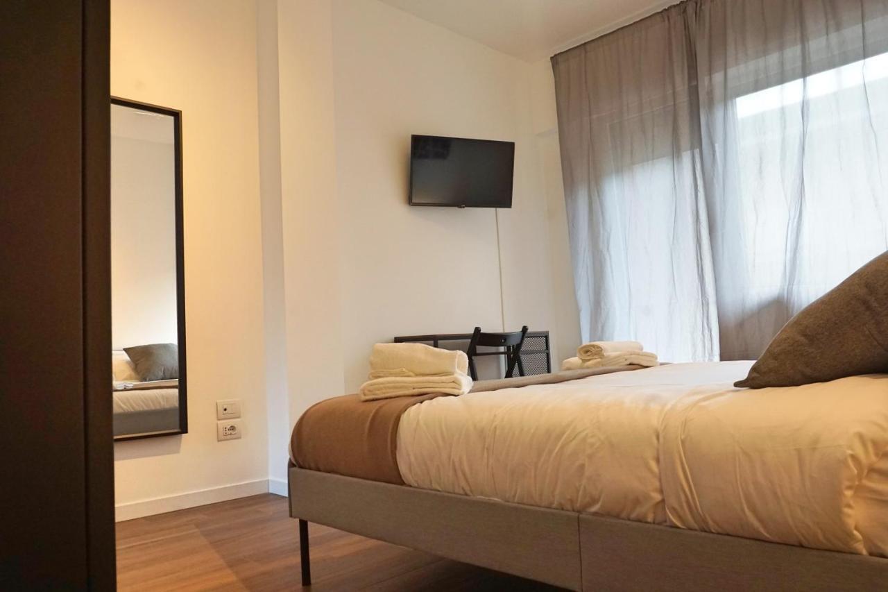 Sevi modern Stay Bari Exterior foto