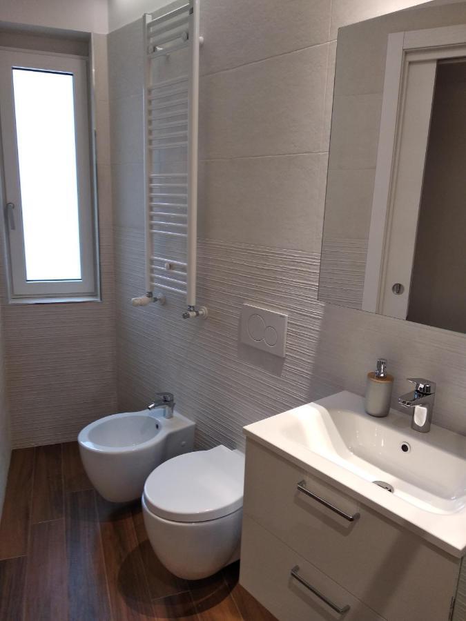 Sevi modern Stay Bari Exterior foto